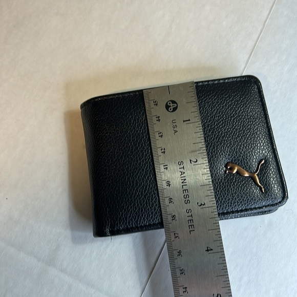 PUMA ORIGINAL BIFOLD BLACK GENUINE LEATHER WALLET LIKE NEW - Picture 13 of 15